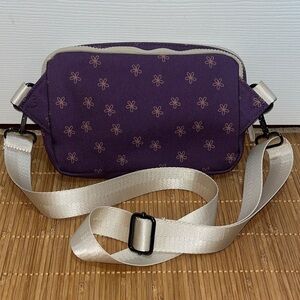 Rad Rev Floral Sling/Crossbody Bag with Cream Trim